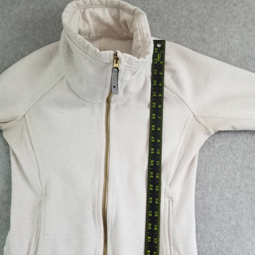 Lululemon Jacket Womens Size 6 Cream Radiant Full Zip Funnel Neck Fleece Gold - Picture 7 of 9